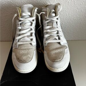 Nike Kids Sneakers - White and Gray